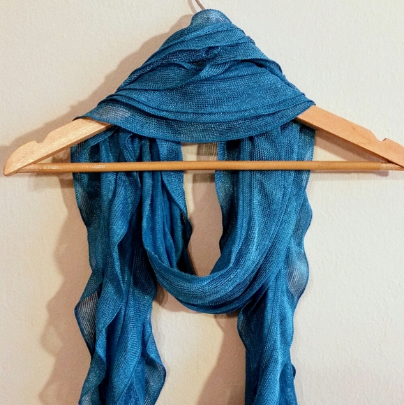 Turquoise Ruffled Scarf - Picture 3 of 8
